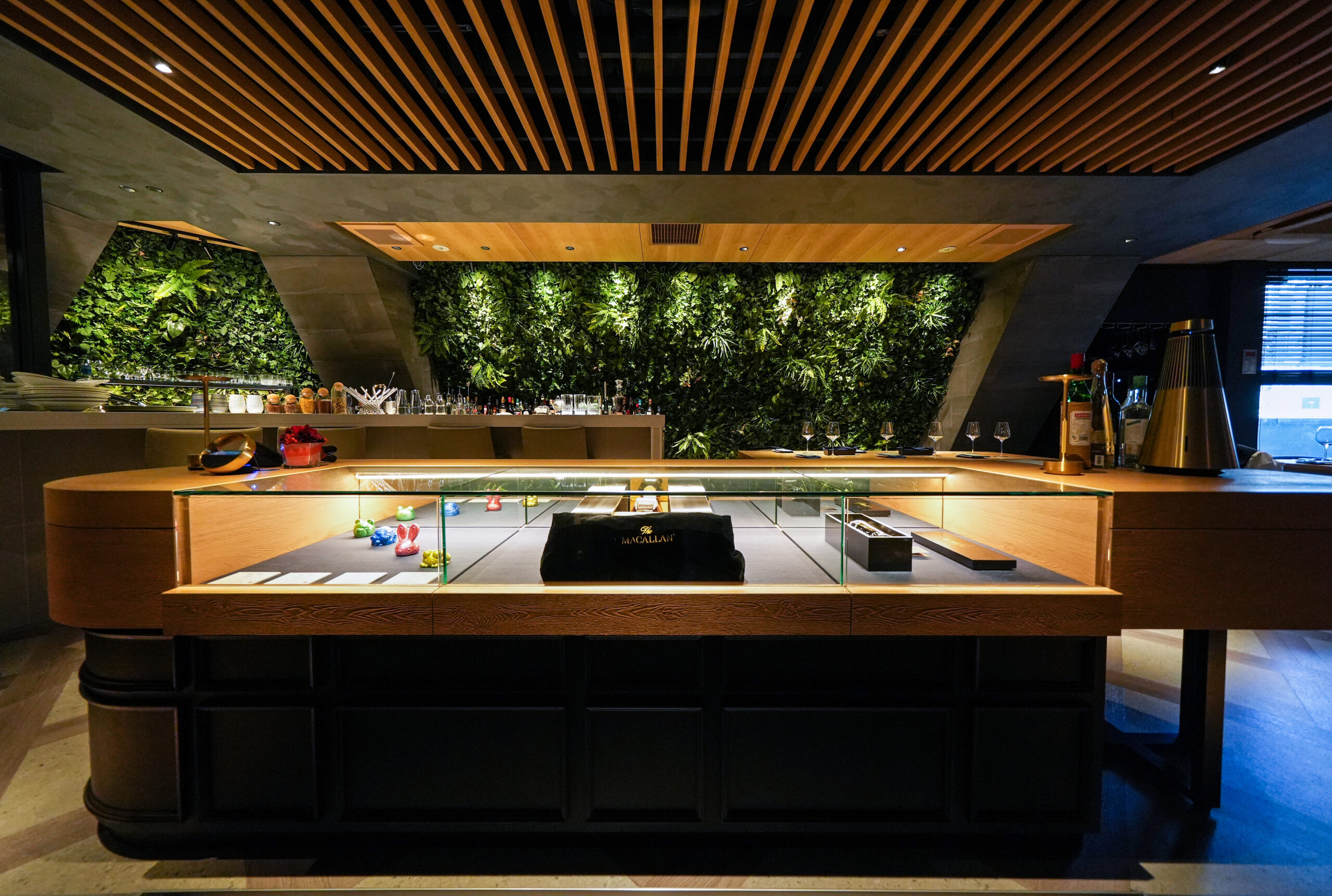 ニュース アーカイブ - BAR FIVE Arrows